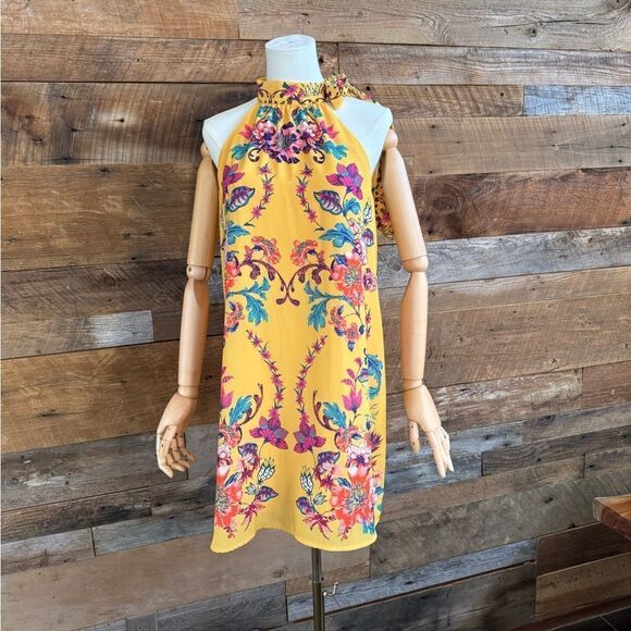 Flying Tomato Fully Lined Floral Shift Dress EUC SZ M - Picture 1 of 9